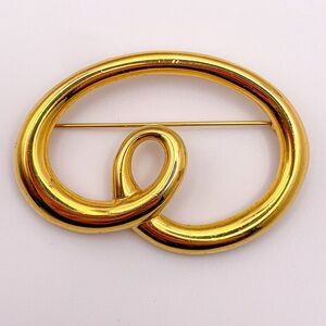 Vintage Monet Shiny Gold Toned Loop / Ribbon Brooch/Pin